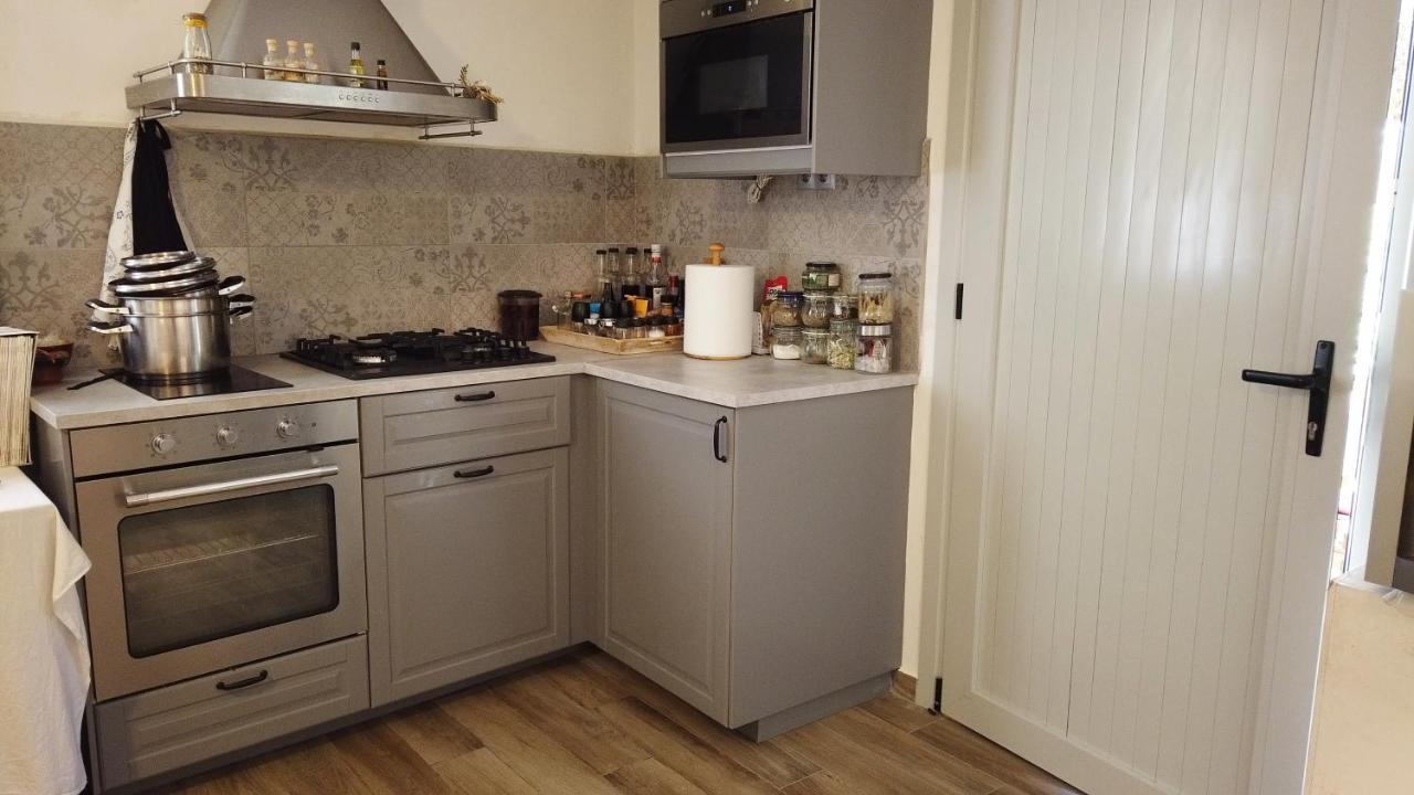 Fistiki Rooms Agia Marina  Екстериор снимка