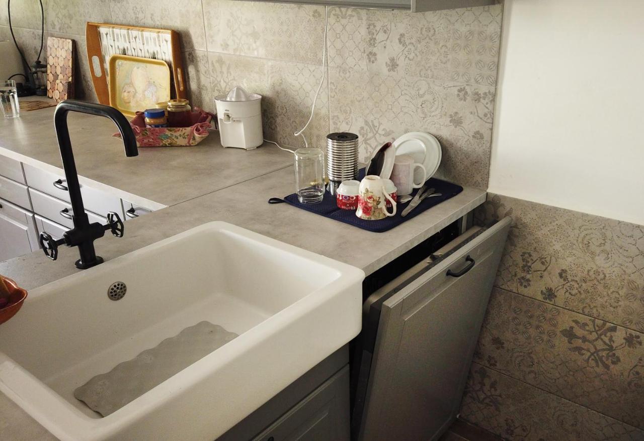 Fistiki Rooms Agia Marina  Екстериор снимка