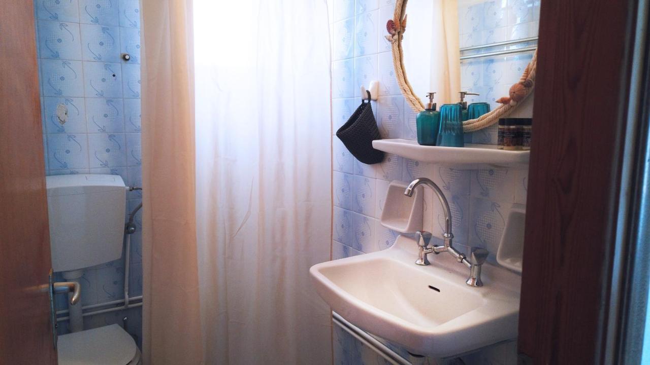 Fistiki Rooms Agia Marina  Екстериор снимка