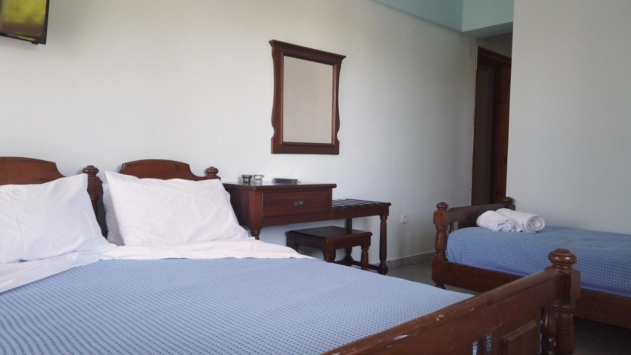 Fistiki Rooms Agia Marina  Екстериор снимка