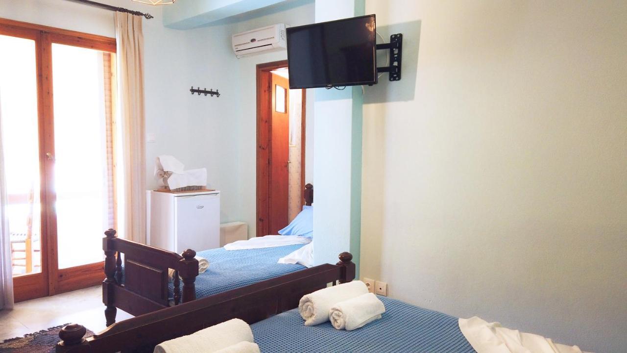 Fistiki Rooms Agia Marina  Екстериор снимка
